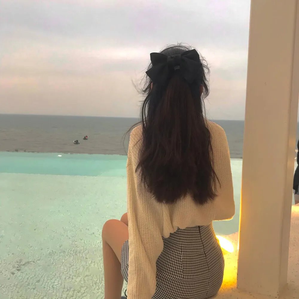 以下事件基于一堆谎言